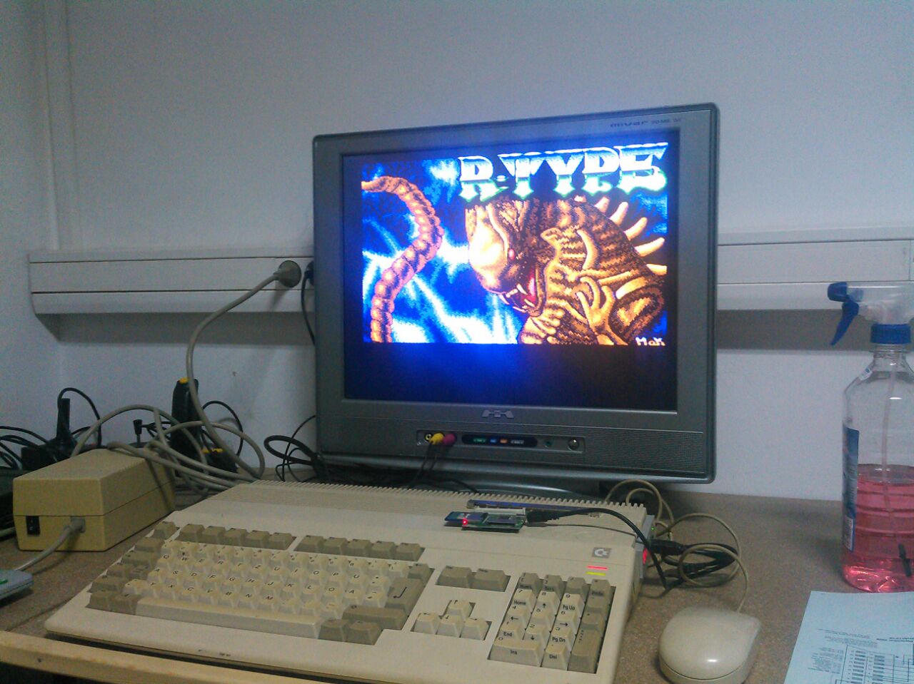 Amiga running a disk image with the floppy emulator